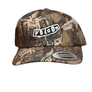 NWT Volcom Camo Adjustable Hat Yupoong Strapback One Size